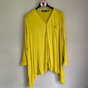 NEW Kris Jenner Kollection V-Neck Long Sleeve Top